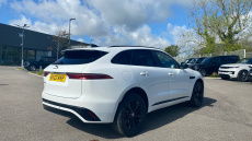 Jaguar F-Pace 2.0 D200 R-Dynamic Black 5dr Auto AWD Diesel Estate